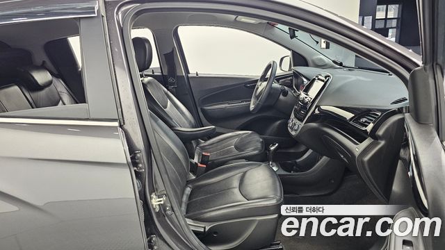 Chevrolet Korea Spark 2016 — photo 17