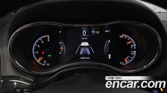 Jeep Cherokee 2014 — photo 8