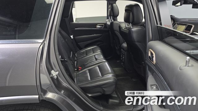 Jeep Cherokee 2014 — photo 11