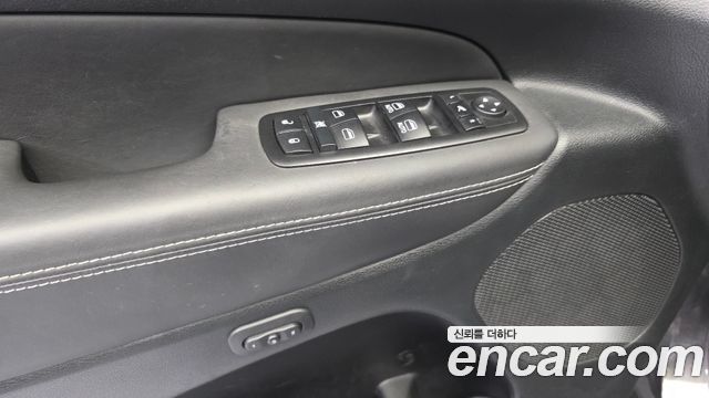 Jeep Cherokee 2014 — photo 13