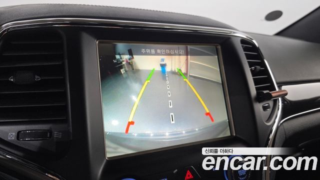 Jeep Cherokee 2014 — photo 16