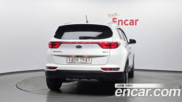 Kia Sportage 2016 — photo 4