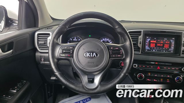 Kia Sportage 2016 — photo 14