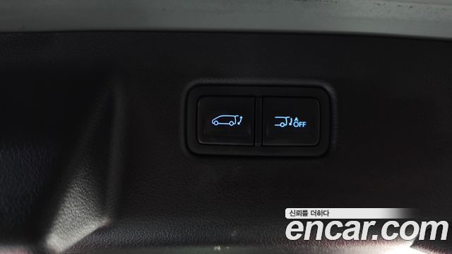 Hyundai Staria 2023 — photo 23