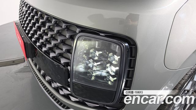 Hyundai Staria 2023 — photo 8