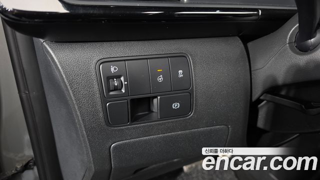Hyundai Staria 2023 — photo 27