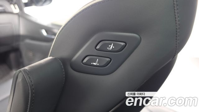 Hyundai Staria 2023 — photo 33