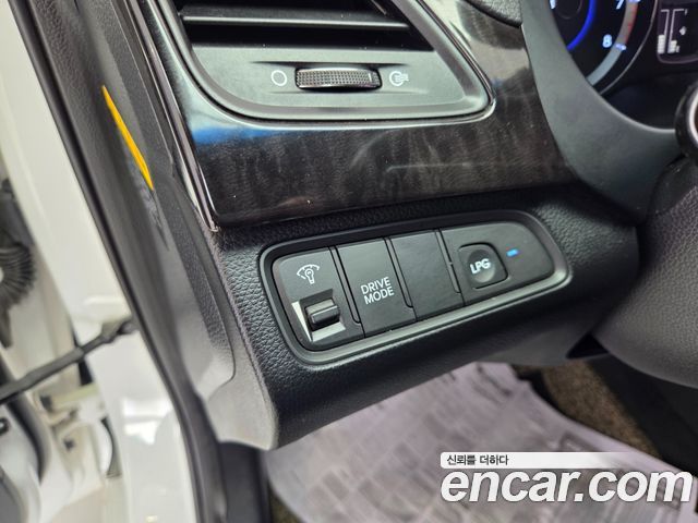 Hyundai Grandeur 2014 — photo 13