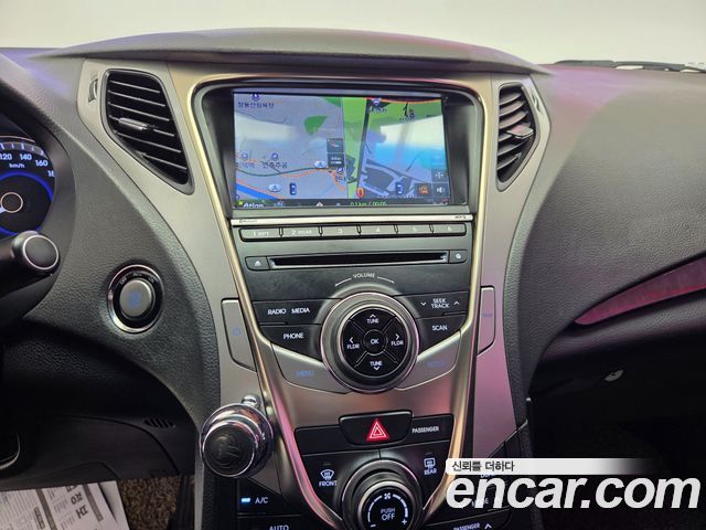 Hyundai Grandeur 2014 — photo 17