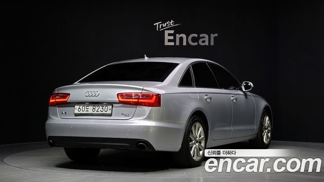 Audi A6 2012 — photo 2