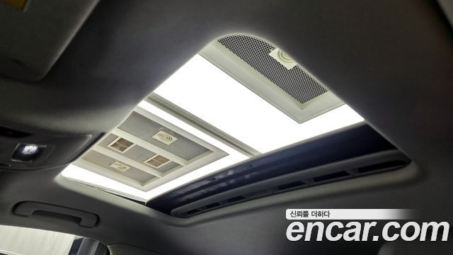 Audi A6 2012 — photo 19