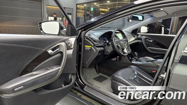 Hyundai Grandeur 2016 — photo 10