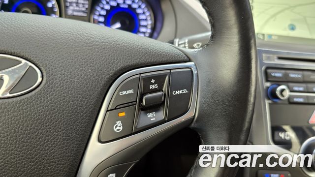 Hyundai Grandeur 2016 — photo 16