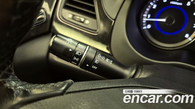 Hyundai Grandeur 2016 — photo 19