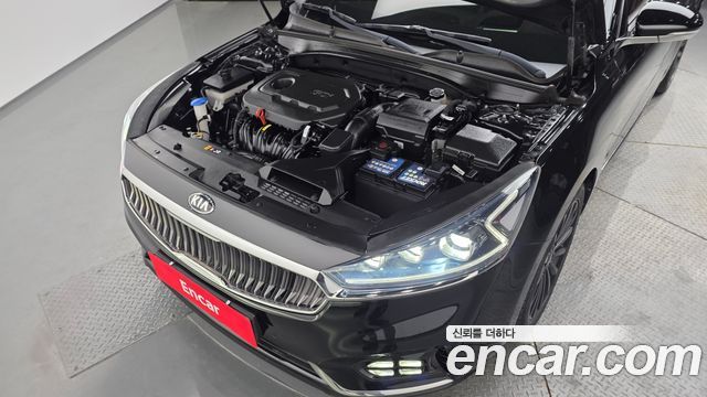 Kia K7 2018 — photo 6