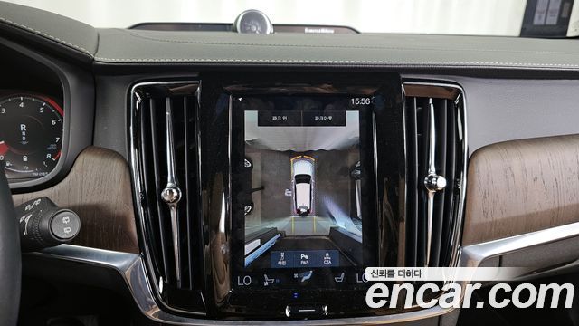 Volvo V90 2021 — photo 21