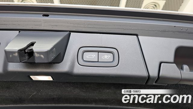 Volvo V90 2021 — photo 33
