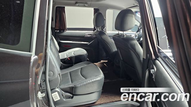 KG Mobility KORANDO 2018 — photo 18