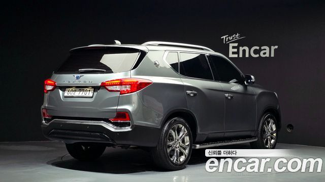 KG Mobility Rexton 2018 — photo 2