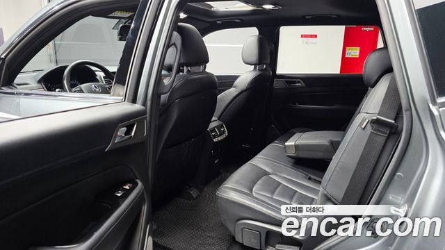 KG Mobility Rexton 2018 — photo 11