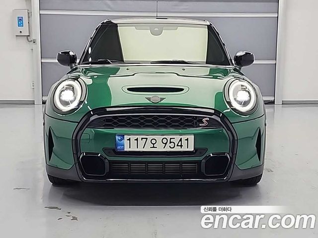 Mini Cooper 2022 — photo 3