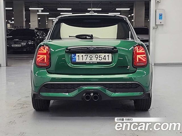 Mini Cooper 2022 — photo 4