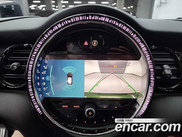 Mini Cooper 2022 — photo 15