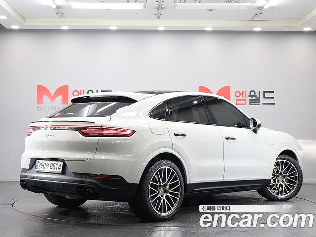 Porsche Cayenne 2020 — photo 4