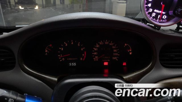 Hyundai AVANTE 2000 — photo 8