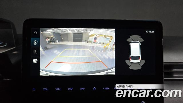 Hyundai Staria 2025 — photo 21