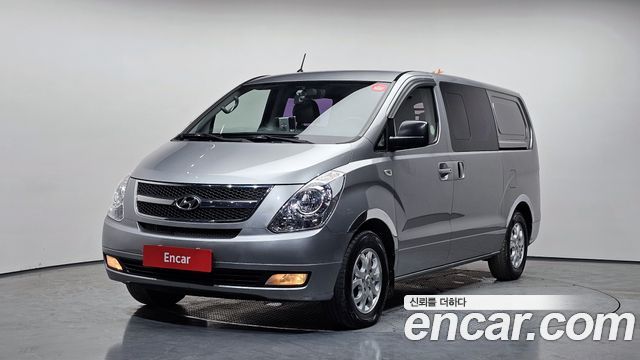 Hyundai Starex 2016 — photo 1