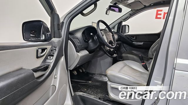 Hyundai Starex 2016 — photo 10