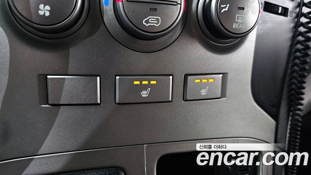 Hyundai Starex 2016 — photo 18