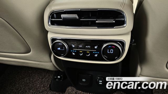 Genesis GV80 2020 — photo 19