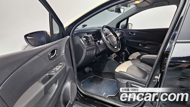 Renault Korea QM3 2015 — photo 10