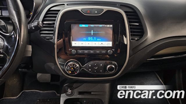 Renault Korea QM3 2015 — photo 13