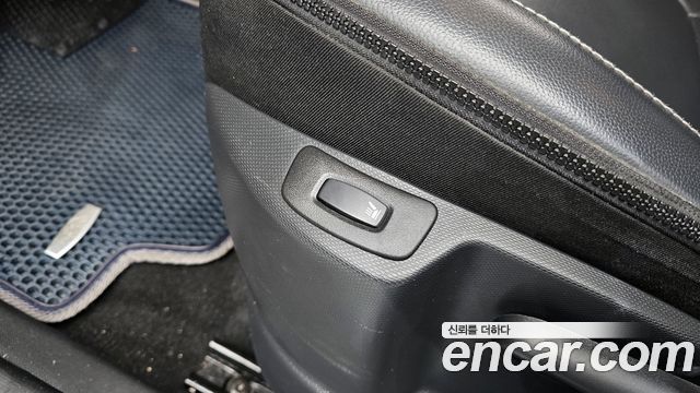 Renault Korea QM3 2015 — photo 19
