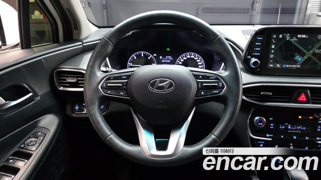 Hyundai Santafe 2019 — photo 13