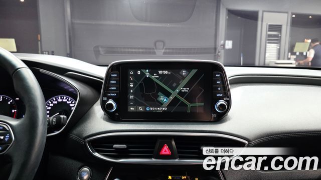 Hyundai Santafe 2019 — photo 14