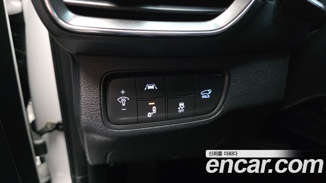 Hyundai Santafe 2019 — photo 18