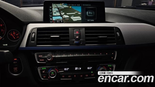 BMW 3-Series 2017 — photo 14