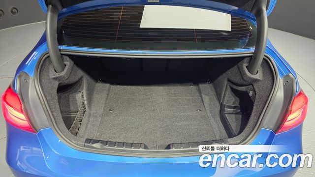BMW 3-Series 2017 — photo 20