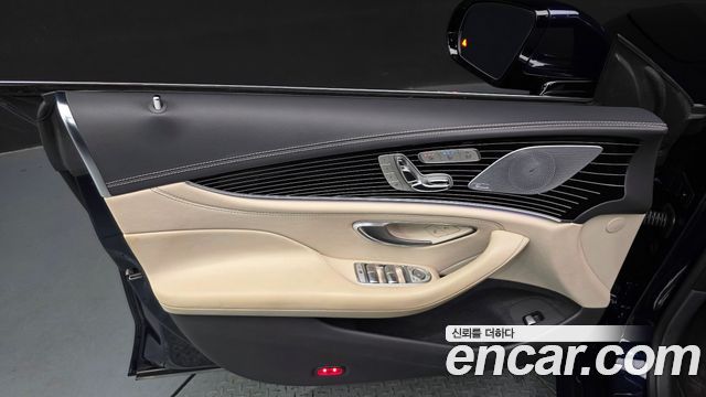 Mercedes-Benz CLS-Class 2019 — photo 14