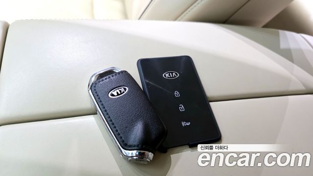 Kia K9 2019 — photo 34