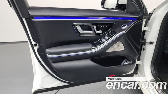 Mercedes-Benz S-Class 2021 — photo 14