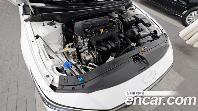 Hyundai AVANTE 2024 — photo 6