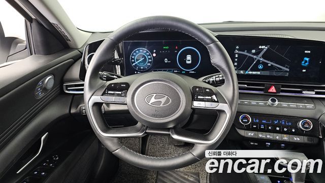 Hyundai AVANTE 2024 — photo 19