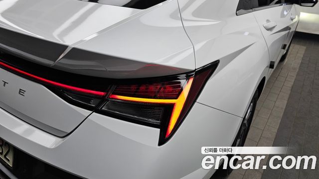 Hyundai AVANTE 2024 — photo 9