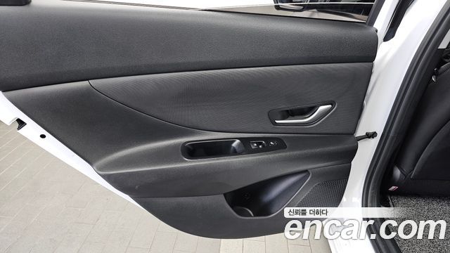 Hyundai AVANTE 2024 — photo 15