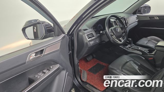 KG Mobility Rexton 2018 — photo 12